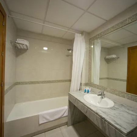 Aparthotel Arena Center