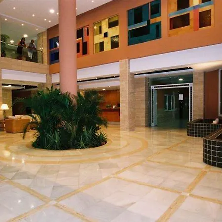 Arena Center Aparthotel Roquetas de Mar