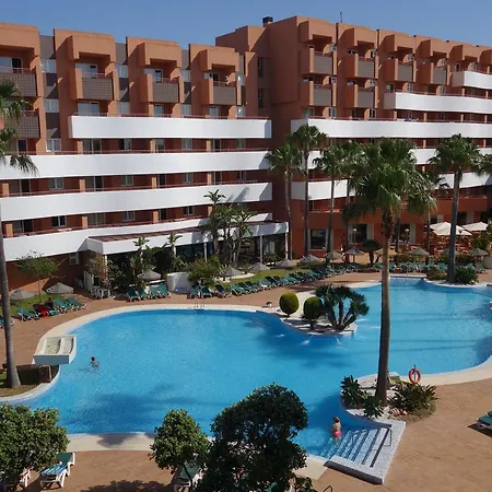 Aparthotel Arena Center 4*